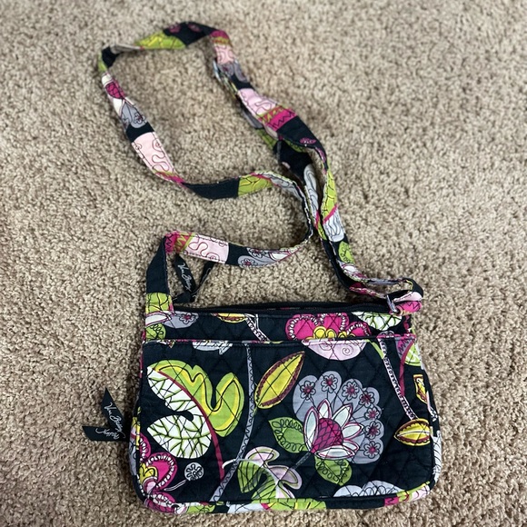 Vera Bradley Crossbody Purse - Picture 2 of 4
